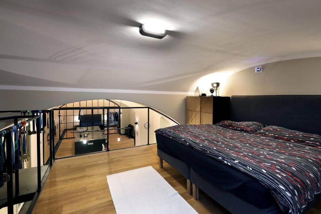 Design Loft 2 Minutes To Wenceslas Square Praga Exterior foto